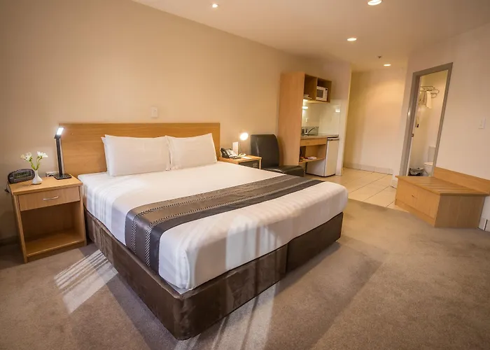 Corporate King Room