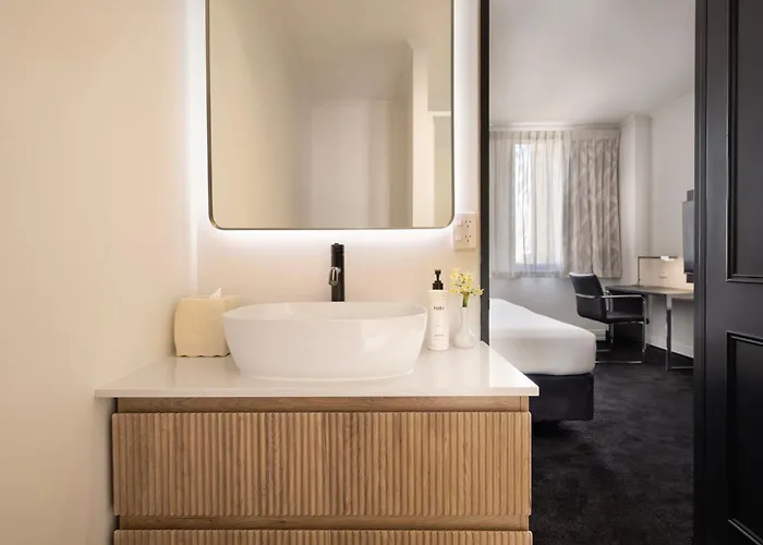 Executive One-Bedroom King Suite