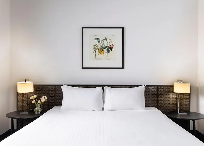 Executive One-Bedroom King Suite